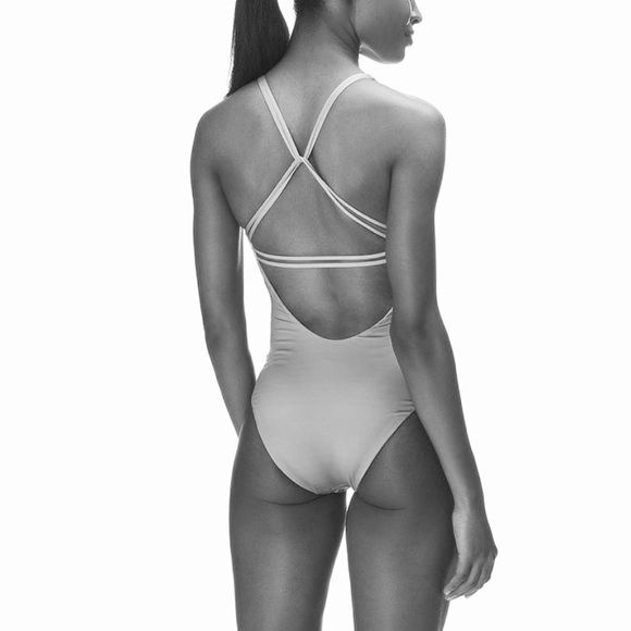 Patagonia Reversible One-Piece Tropical Swimsuit - Picture 8 of 8